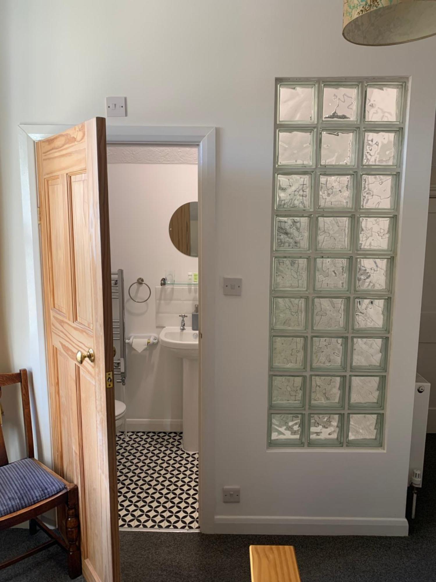 Ocean View Double With Ensuite, With Access To Private Garden And Bike Store 马盖特 外观 照片